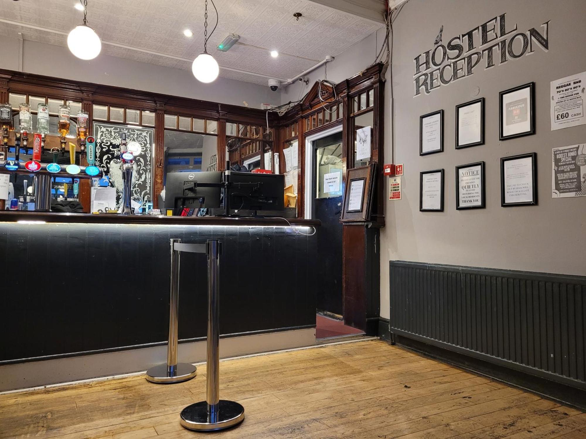 Queen Elizabeth Hostel London Luaran gambar